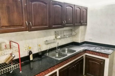 Таунхаус в Бангкоке, Таиланд с 4 спальнями  № 115122 - фото 5