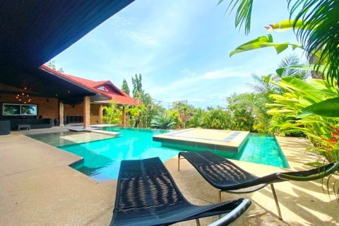 Haus in Pattaya, Thailand 5 Schlafzimmer № 223103 - Foto 2
