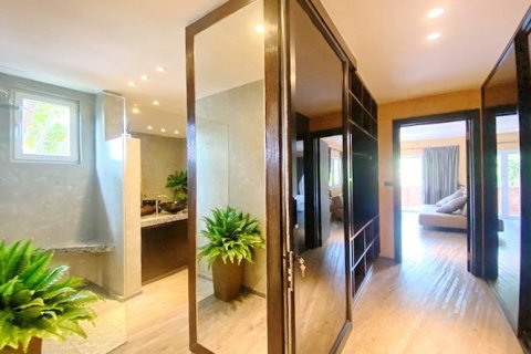 Haus in Pattaya, Thailand 5 Schlafzimmer № 223103 - Foto 12