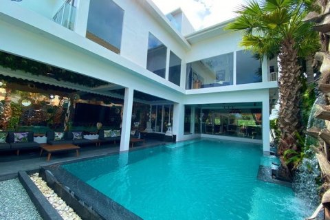 Haus auf Jomtien Beach, Pattaya, Thailand 8 Schlafzimmer № 223108 - Foto 2