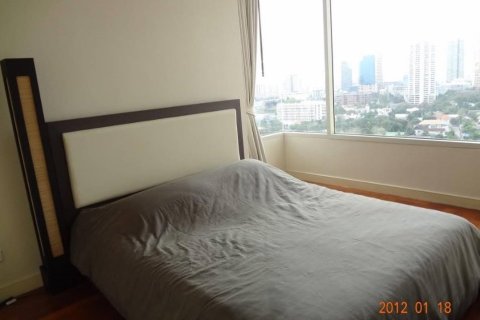 Кондоминиум с 2 спальнями в Бангкоке, Таиланд № 163904 - фото 6