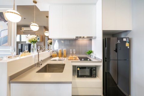 Кондоминиум с 2 спальнями в Бангкоке, Таиланд № 163905 - фото 5