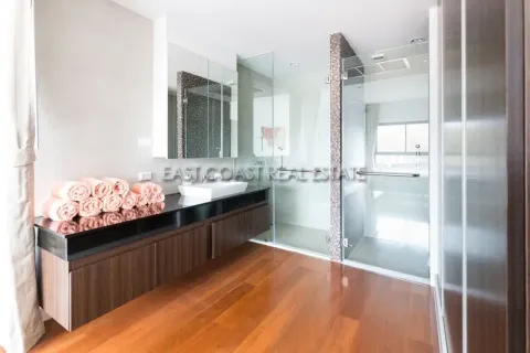 Condominio de 2 dormitorios en Pattaya, Tailandia № 212688 - foto 7