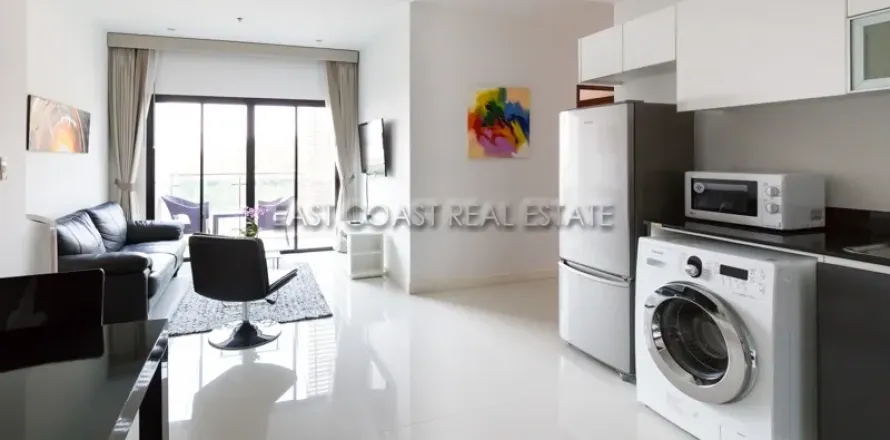 Condominio de 2 dormitorios en Pattaya, Tailandia № 212688
