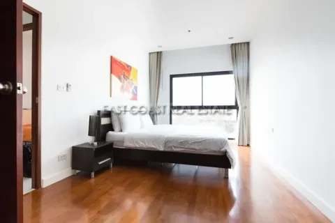 Condominio de 2 dormitorios en Pattaya, Tailandia № 212688 - foto 5