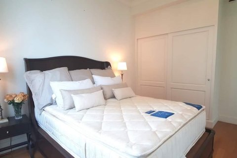 Condo in Bangkok, Thailand, 4 bedrooms № 157482 - photo 10