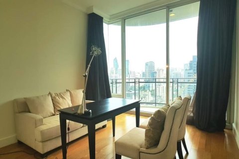 Condo in Bangkok, Thailand, 4 bedrooms № 157482 - photo 6