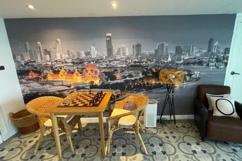 Condo in Bangkok, Thailand, 3 bedrooms  № 157478 - photo 11