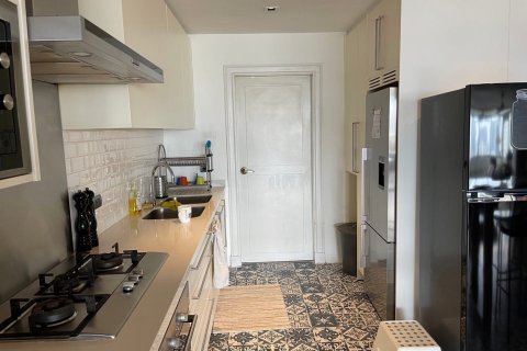 Condo in Bangkok, Thailand, 3 bedrooms  № 157478 - photo 19