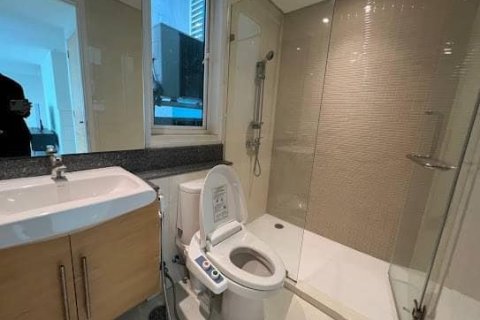 Condo in Bangkok, Thailand, 3 bedrooms № 157481 - photo 10