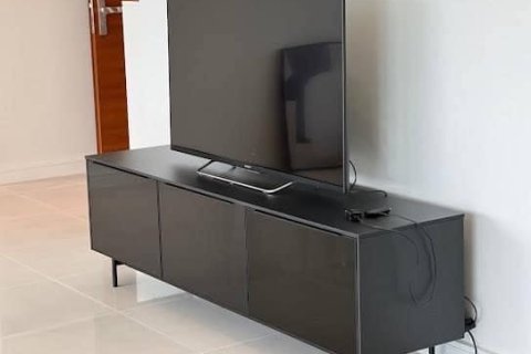 Condo in Bangkok, Thailand, 3 bedrooms № 157481 - photo 4