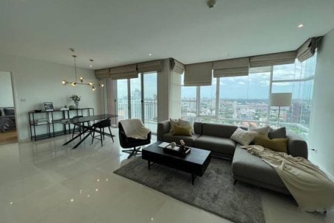 Condo in Bangkok, Thailand, 3 bedrooms  № 157481
