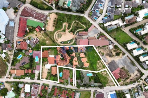 Propriété commerciale à Pattaya, Thaïlande 1500 m2 № 196462 - photo 2