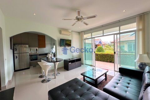Propriété commerciale à Pattaya, Thaïlande 1000 m2 № 196463 - photo 25