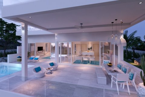 Villa in Ko Samui, Thailand 3 bedrooms № 179976 - photo 2