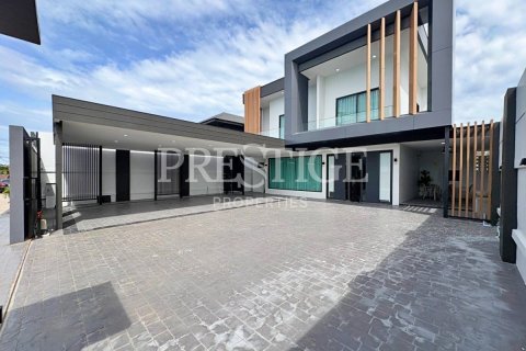 Haus in Pattaya, Thailand 5 Schlafzimmer № 233233