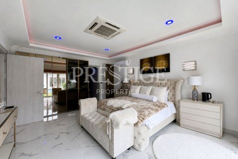 Haus in Pattaya, Thailand 6 Schlafzimmer № 233235 - Foto 15