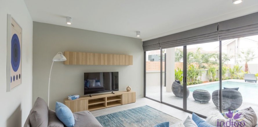 Villa in Chiang Mai, Thailand 4 bedrooms № 162618