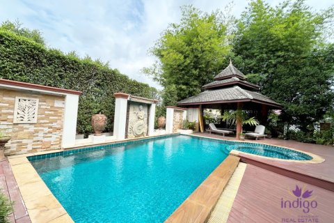 Villa in Chiang Mai, Thailand 6 bedrooms № 162621 - photo 26