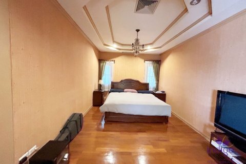Villa in Chiang Mai, Thailand 6 bedrooms № 162621 - photo 14