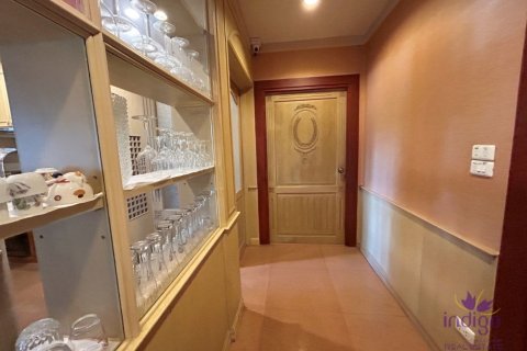 Villa in Chiang Mai, Thailand 6 bedrooms № 162621 - photo 17