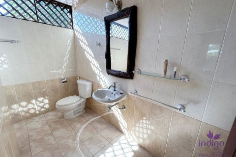 Villa in Chiang Mai, Thailand 6 bedrooms № 162621 - photo 21