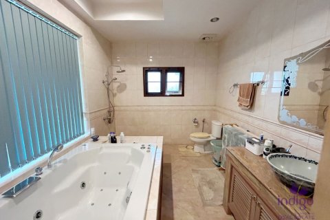 Villa in Chiang Mai, Thailand 6 bedrooms № 162621 - photo 19