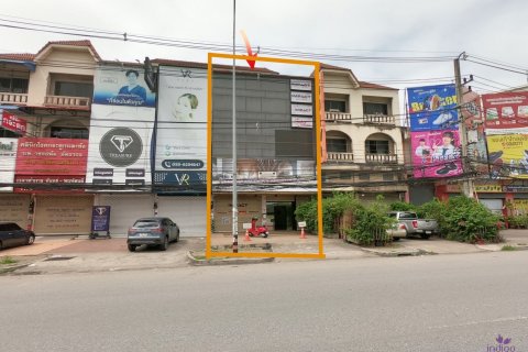 Propriété commerciale à Chiang Mai, Thaïlande 640 m2 № 162617 - photo 3