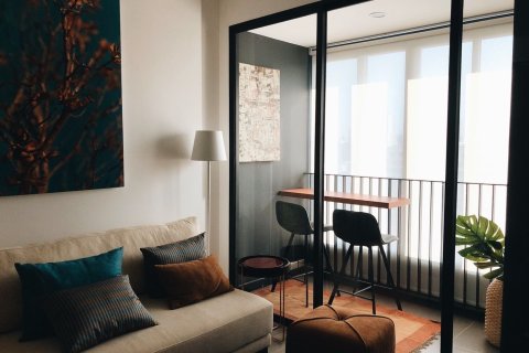 Студия в кондо в Хуай Кванге, Бангкок, Таиланд № 151862 - фото 2