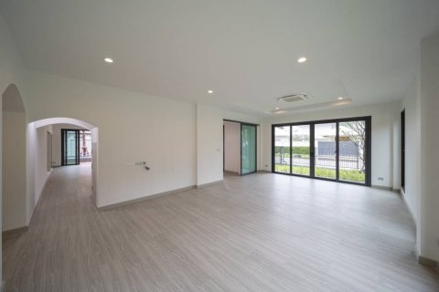 Villa à Surat Thani, Thaïlande 5 chambres № 163866 - photo 6