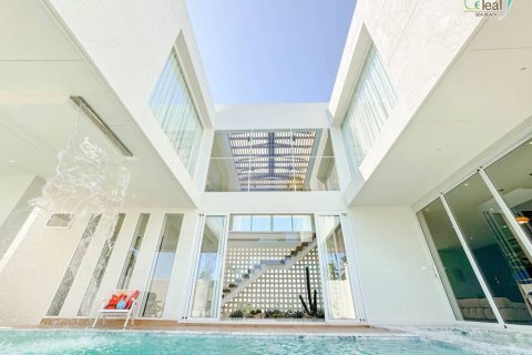 Villa in Pran Buri, Thailand 4 bedrooms № 163864 - photo 2