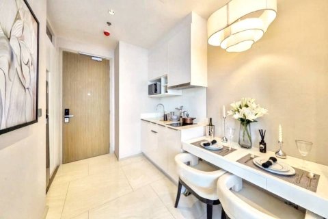 Condo in Bangkok, Thailand, 1 bedroom  № 163862 - photo 4