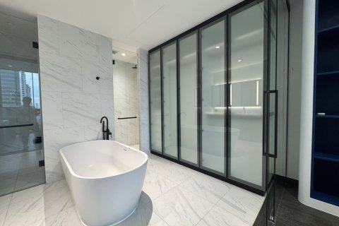 Studio in the Condo in Bang Rak, Bangkok, Thailand  № 150246 - photo 13