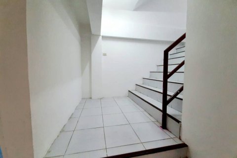 Таунхаус в Чианграе, Таиланд с 5 спальнями  № 146983 - фото 8