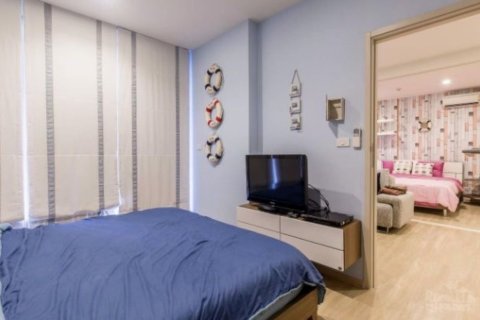Condo in Cha-am, Thailand, 2 bedrooms № 173236 - photo 2