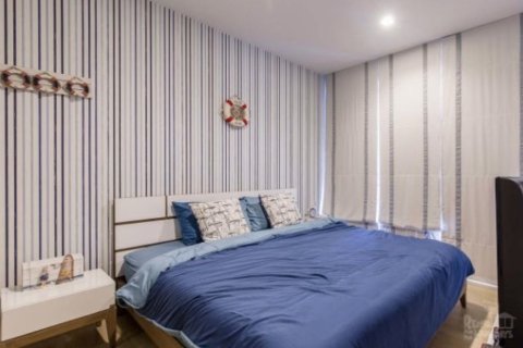 Condo in Cha-am, Thailand, 2 bedrooms № 173236 - photo 4