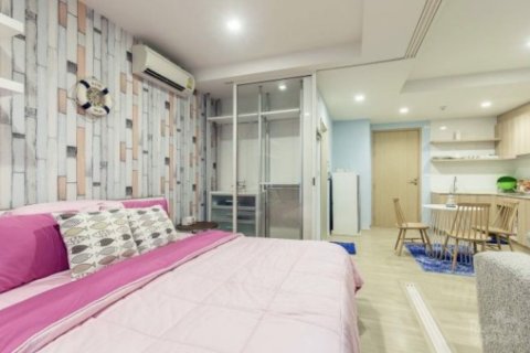 Condo in Cha-am, Thailand, 2 bedrooms № 173236 - photo 8
