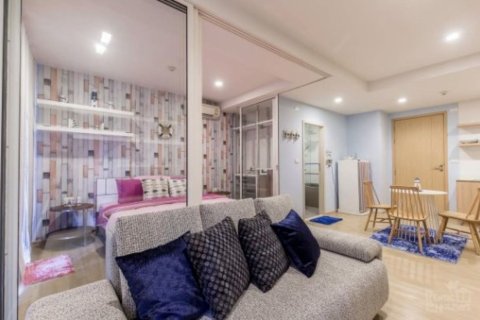 Condo in Cha-am, Thailand, 2 bedrooms № 173236 - photo 13