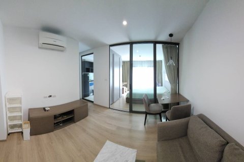 Studio in the Condo in Phaya Thai, Bangkok, Thailand  № 173232
