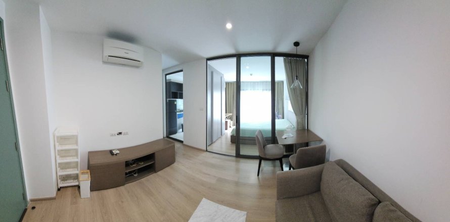 Studio in the Condo in Phaya Thai, Bangkok, Thailand № 173232