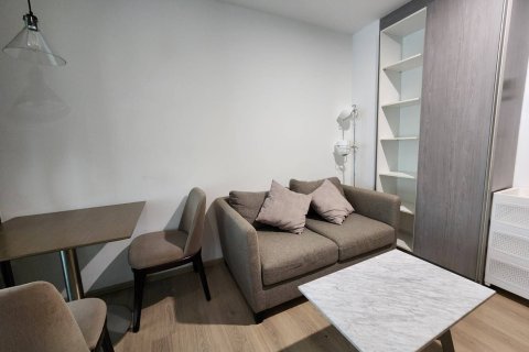 Studio in the Condo in Phaya Thai, Bangkok, Thailand № 173232 - photo 2