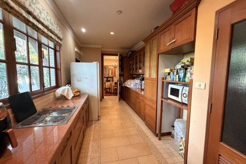 House in Bangkok, Thailand 2 bedrooms № 173238 - photo 3