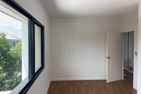 Maison à Lat Krabang, Bangkok, Thaïlande 4 chambres № 173235 - photo 30