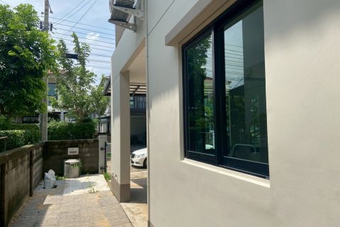 Maison à Lat Krabang, Bangkok, Thaïlande 4 chambres № 173235 - photo 16