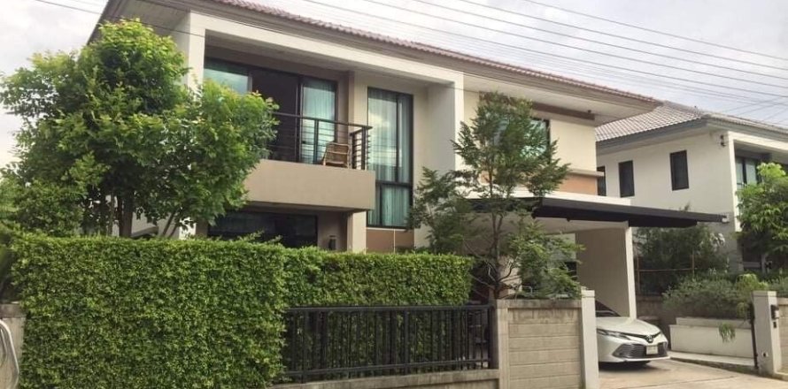 Maison à Lat Krabang, Bangkok, Thaïlande 4 chambres № 173235