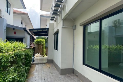 Maison à Lat Krabang, Bangkok, Thaïlande 4 chambres № 173235 - photo 11