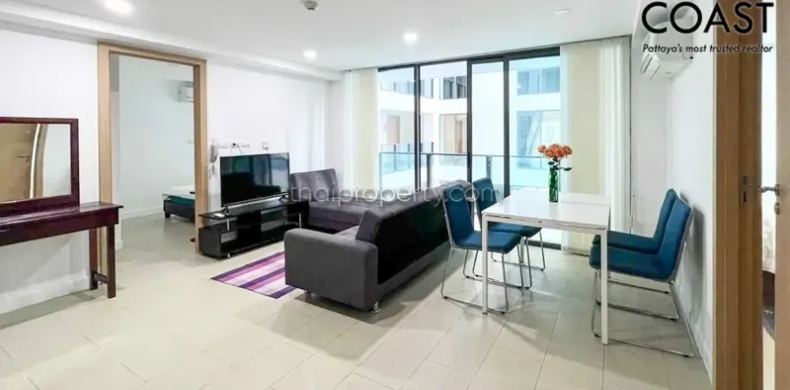 Condominio de 2 dormitorios en Pattaya, Tailandia № 213344