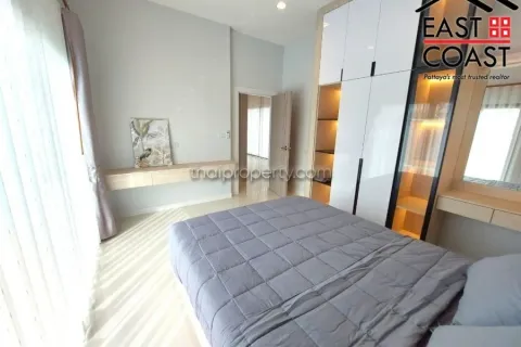 Casa de 3 dormitorios en Pattaya, Tailandia № 213340 - foto 18