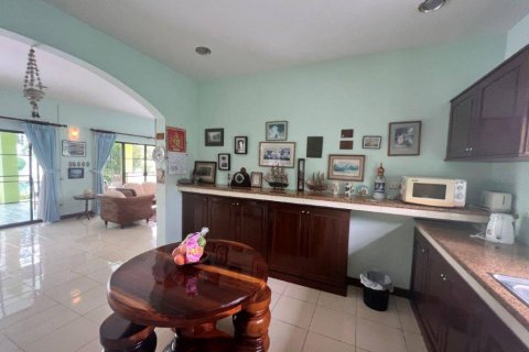 Вилла в Хуа Хине, Таиланд с 3 спальнями  № 114419 - фото 9