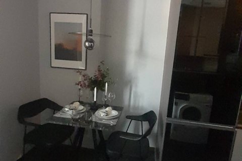 Studio in the Condo in Ratchathewi, Bangkok, Thailand  № 152693 - photo 7